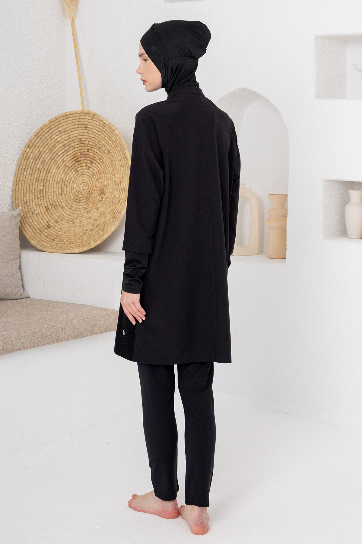 Adasea Kadın Tam Kapalı Tesettür Mayo Spor Likralı Bağcıklı Yaka Yan File Deri Görünümlü - Siyah - Thumbnail