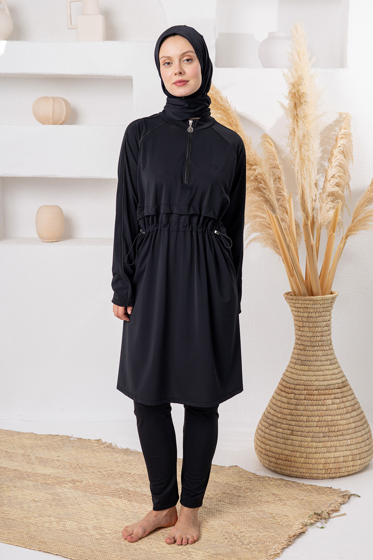 Adasea Kadın Tam Tesettür Mayo Maria Likralı Ayarlanabilir Bel Yarım Fermuarlı Beli Lastikli - Siyah - Thumbnail