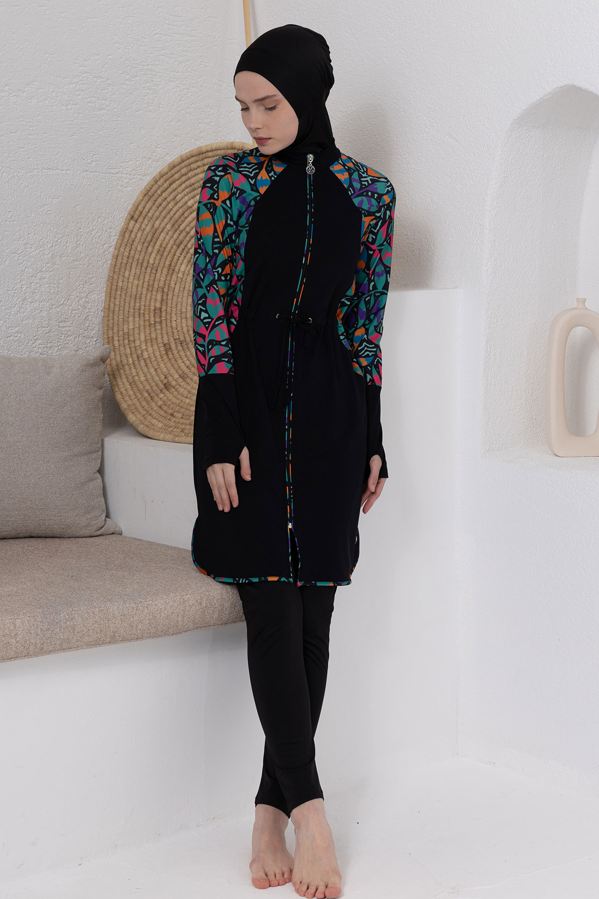 Adasea Kadın Tam Tesettür Mayo Rune Likralı Ayarlanabilir Bel Boydan Fermuarlı Desenli - Siyah - Thumbnail