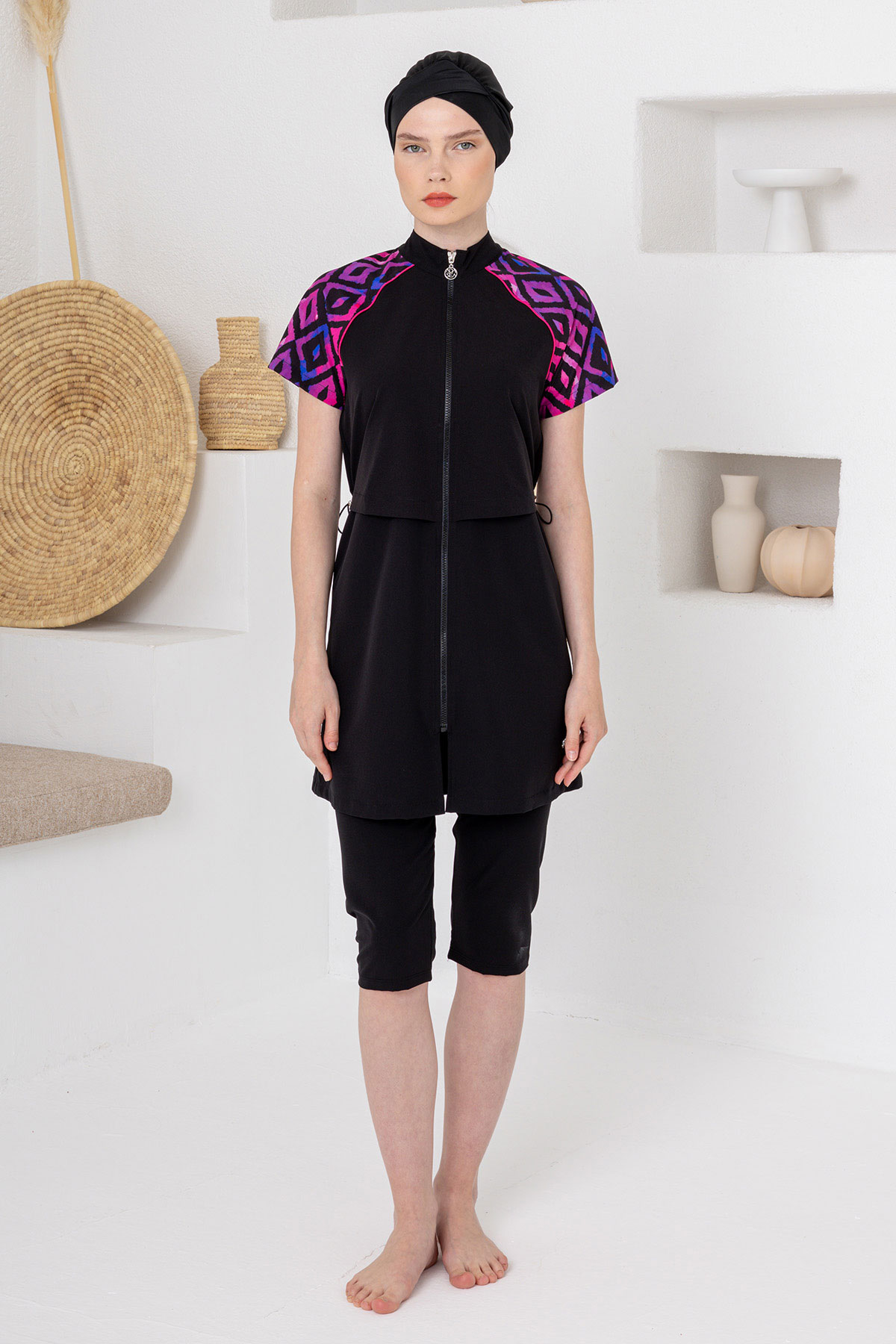 Adasea Kadın Yarı Kapalı Mayo Kısa Kollu Fermuarlı Spor Likralı - Siyah - Thumbnail