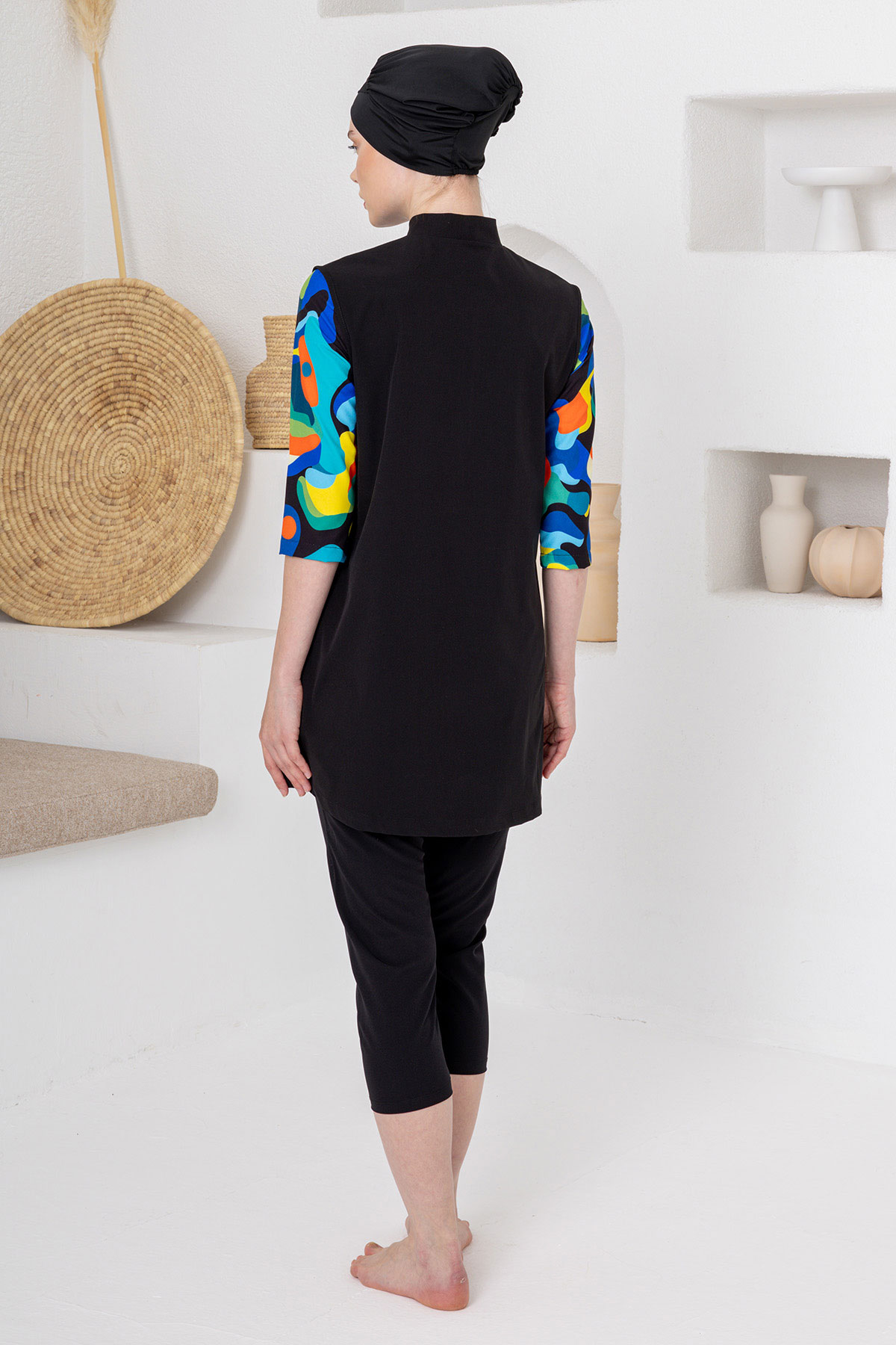 Adasea Kadın Yarı Kapalı Mayo Yarım Kollu Edgar Likralı Kollar Desenli Yarım Fermuarlı - Siyah - Thumbnail