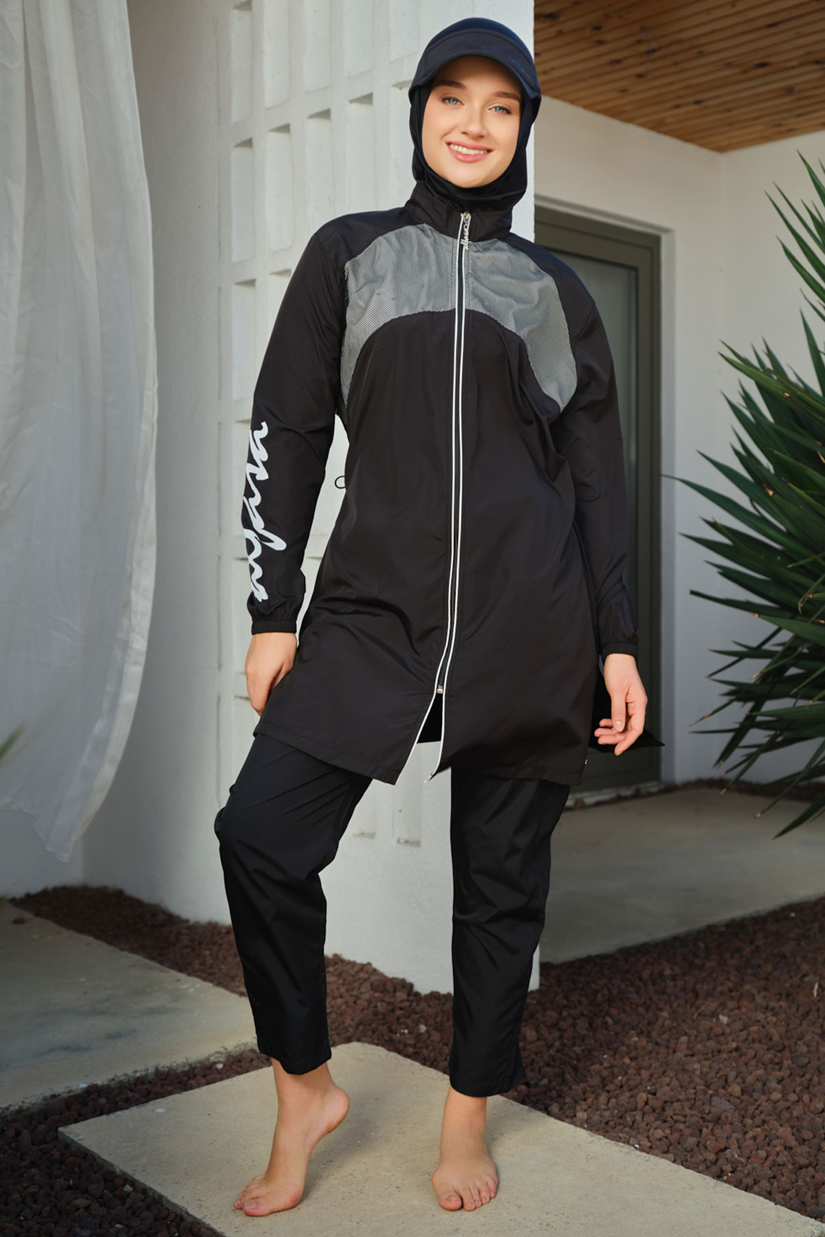 Alfasa Kadın Tam Kapalı Tesettür Mayo Beli Lastikli Fermuarlı Paraşüt Kumaş Düz Paça Desenli - Siyah - Thumbnail