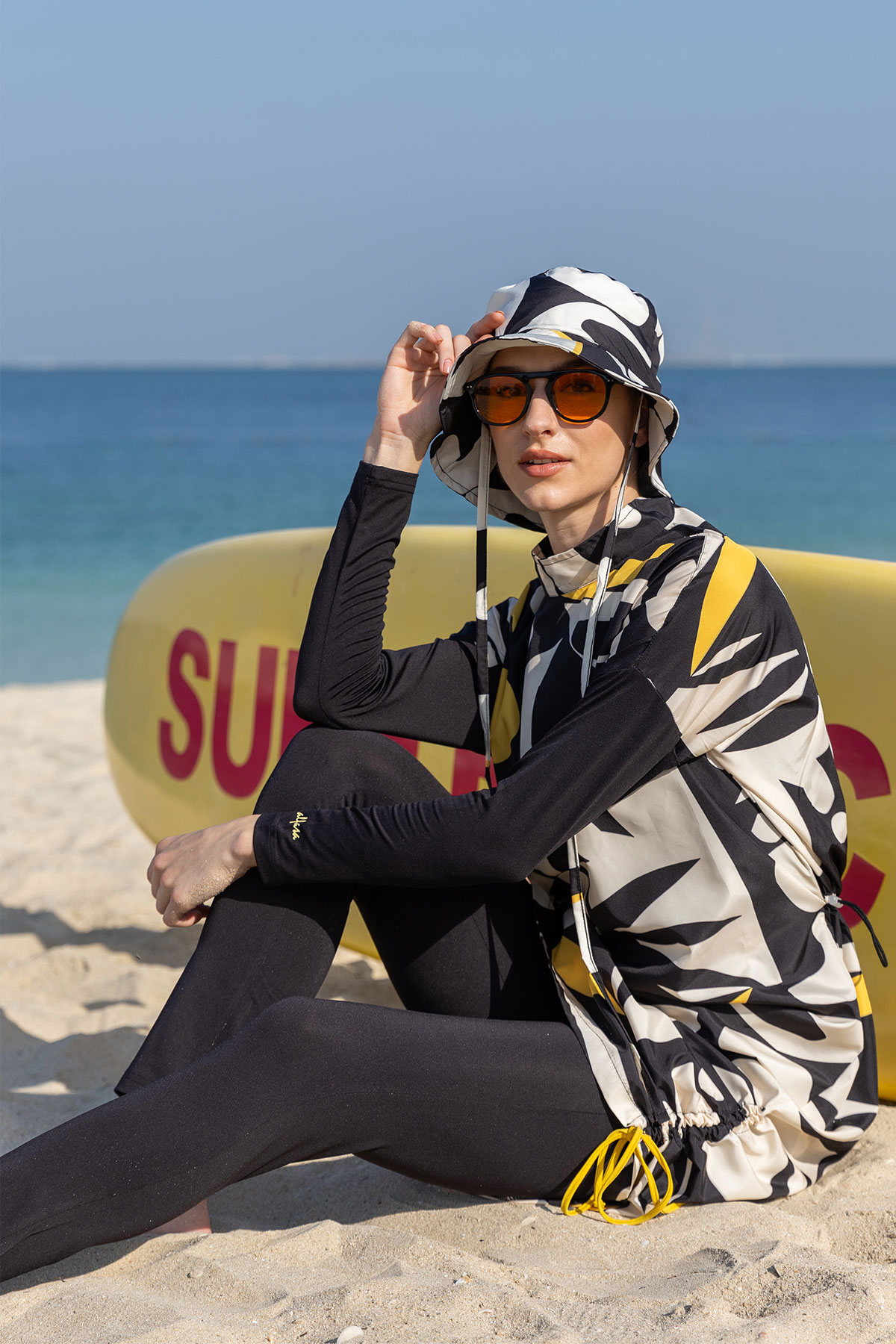 Alfasa Kadın Tam Kapalı Tesettür Mayo Beli Lastikli Likralı Düz Paça Desenli - Siyah - Thumbnail