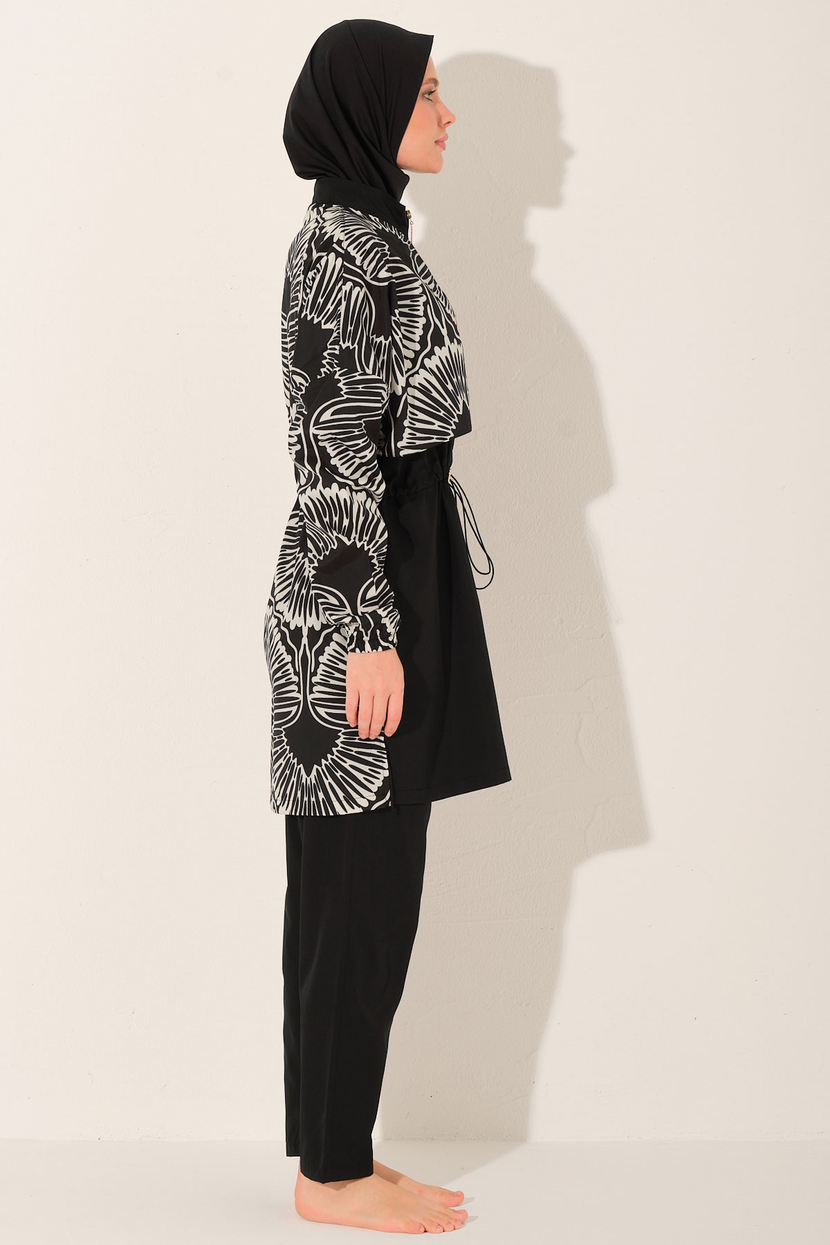 Alfasa Kadın Tam Kapalı Tesettür Mayo Beli Lastikli Paraşüt Kumaş Düz Paça Desenli - Siyah - Thumbnail