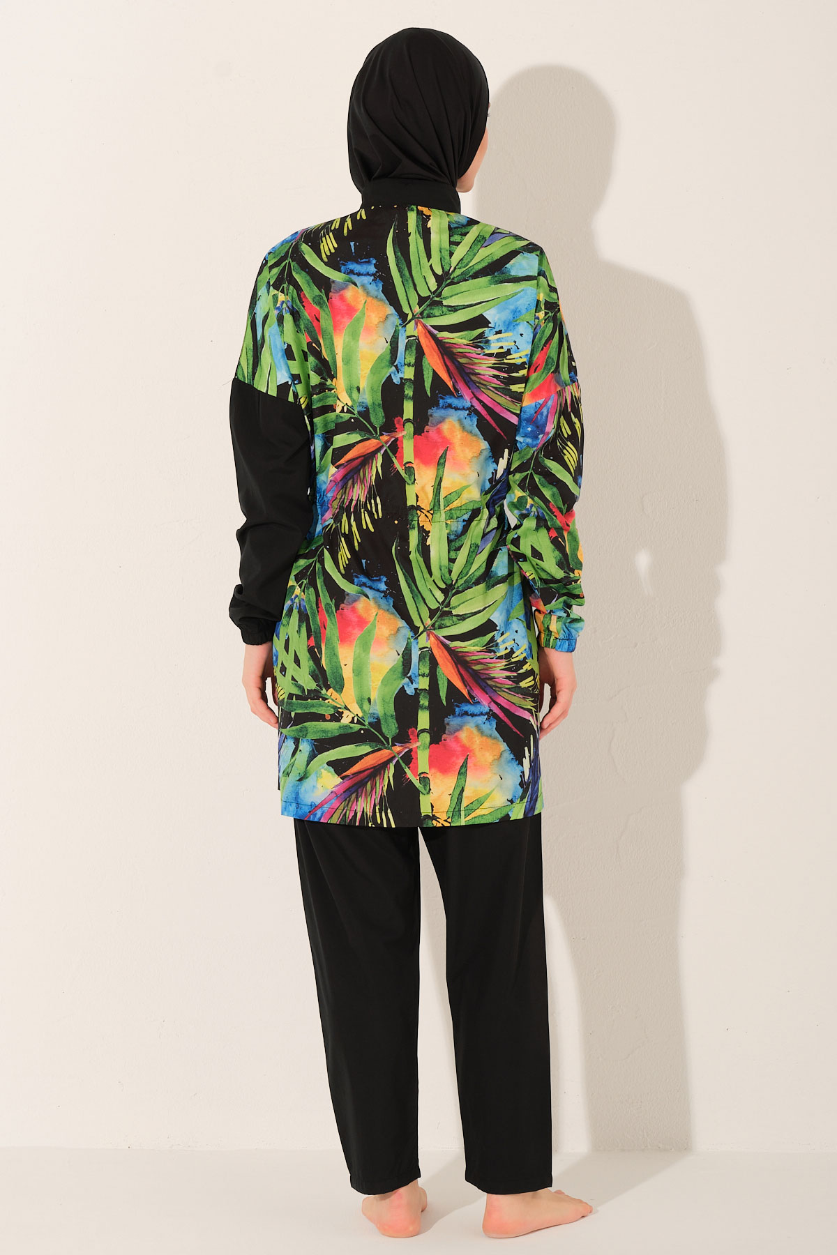 Alfasa Kadın Tam Kapalı Tesettür Mayo Beli Lastikli Paraşüt Kumaş Düz Paça Desenli - Siyah - Thumbnail