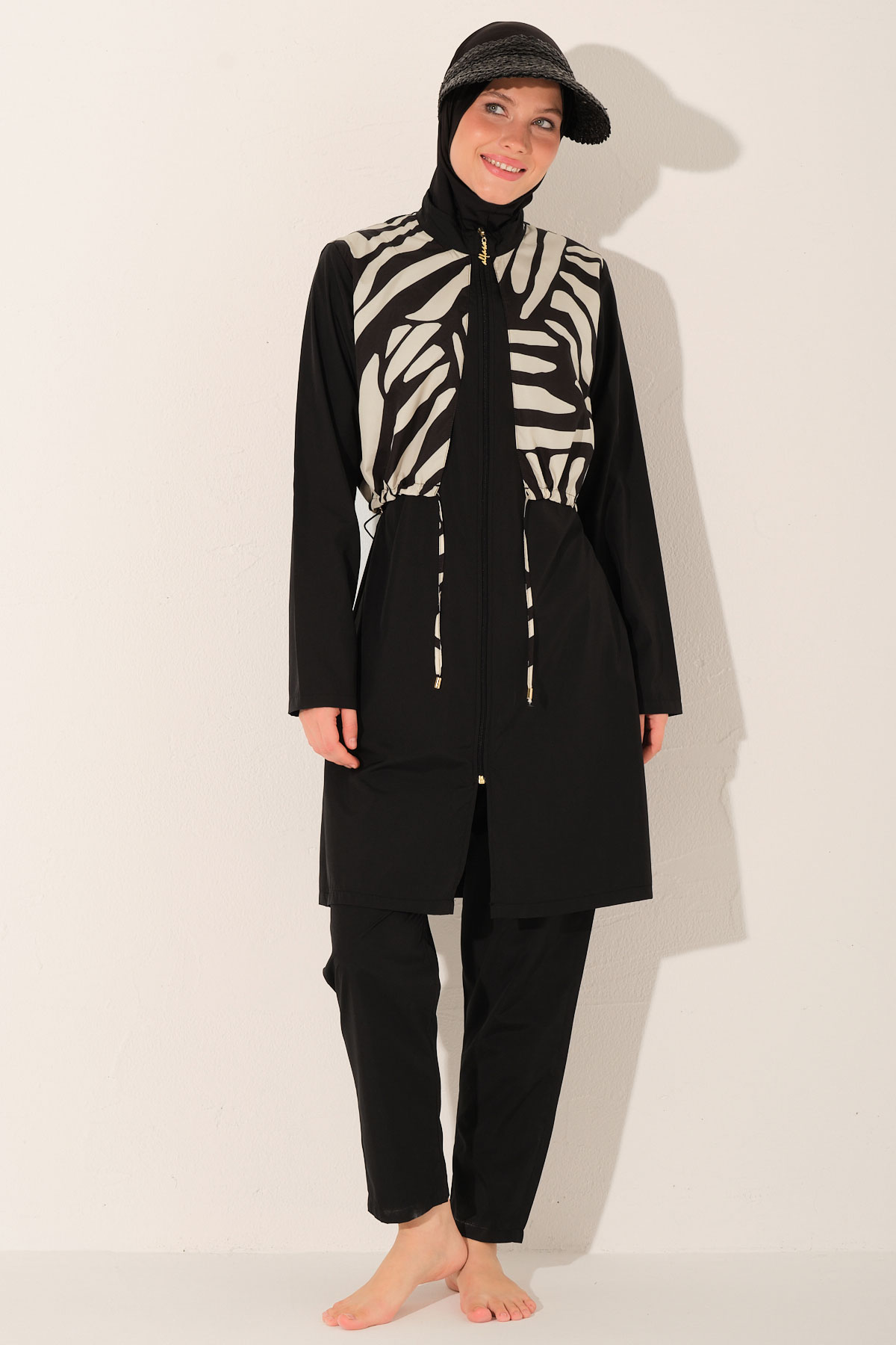 Alfasa Kadın Tam Kapalı Tesettür Mayo Beli Lastikli Paraşüt Kumaş Düz Paça Desenli - Siyah - Thumbnail