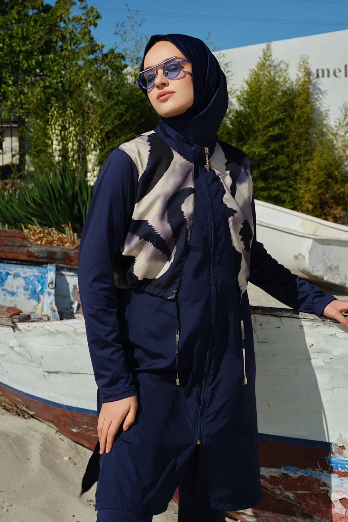 Alfasa Kadın Tam Kapalı Tesettür Mayo Croplu Düz Paça Desenli Fermuarlı - Lacivert - Thumbnail