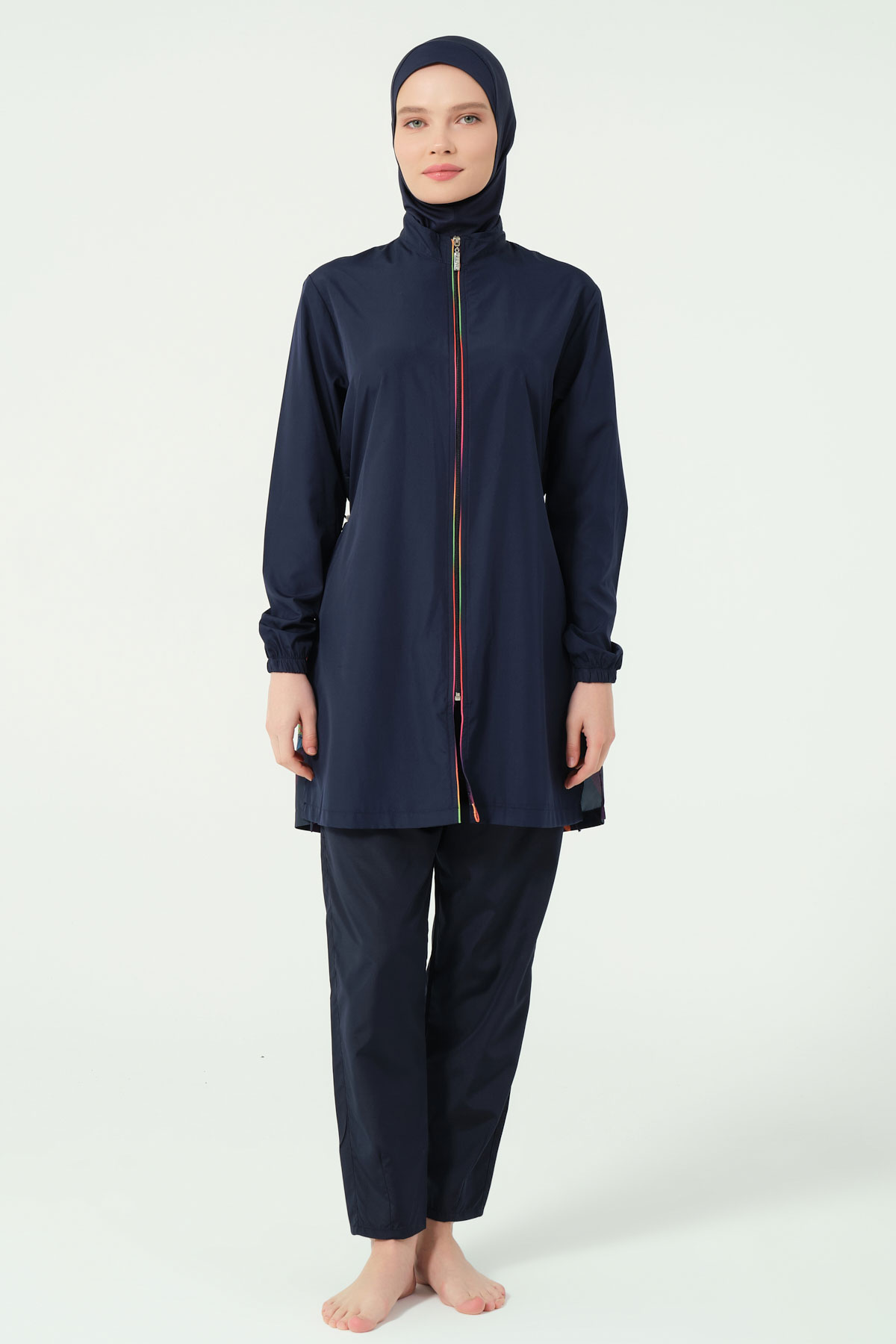 Alfasa Kadın Tam Kapalı Tesettür Mayo Fermuarlı Paraşüt Düz Paça Arka Püskül Süslemeli - Lacivert - Thumbnail