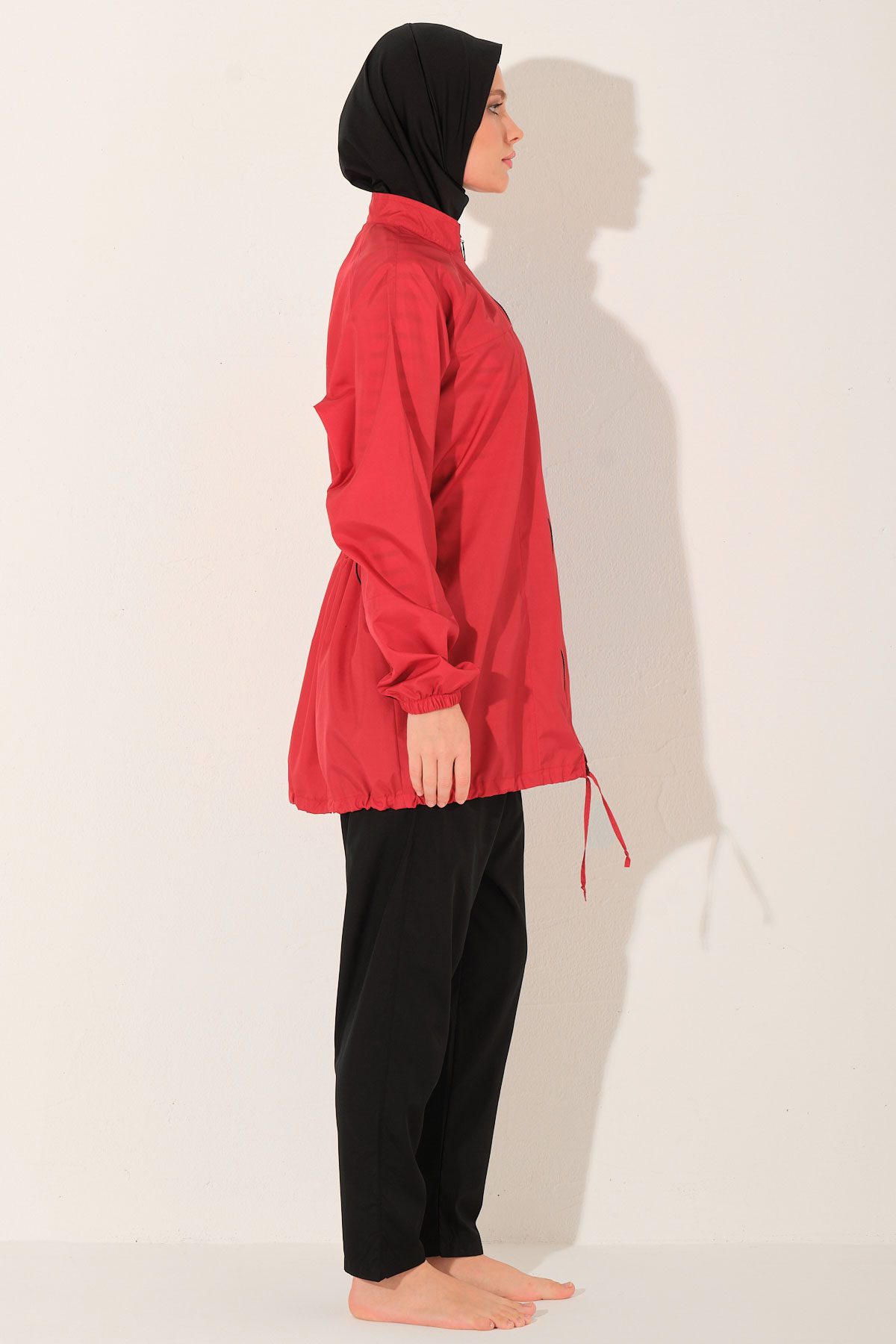 Alfasa Kadın Tam Kapalı Tesettür Mayo Paraşüt Kumaş Fermuarlı Düz Paça - Kırmızı - Thumbnail