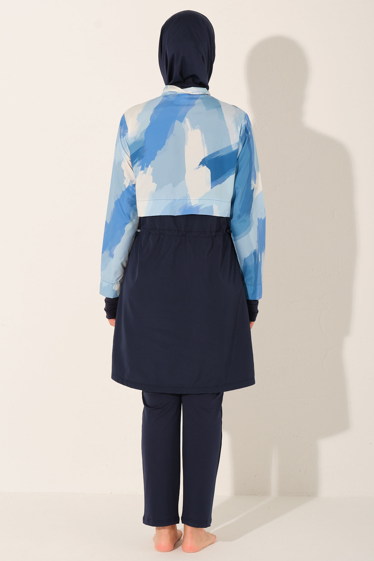 Alfasa Kadın Tam Kapalı Tesettür Mayo Parmak Detaylı Croplu Fermuarlı Paraşüt Kumaş Düz Paça Desenli - Lacivert - Thumbnail