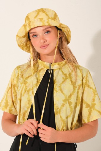 ALFASA - Alfasa Kadın Yarı Kapalı Mayo Şapkalı Croplu Kısa Kollu Desenli Yarım Fermuarlı Likralı - Siyah (1)