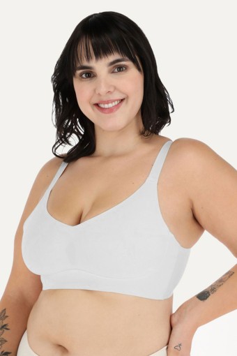 CLARA - Belvü Kadın Lazer Kesim Sütyen Toparlayıcı Çıkabilen Pedli Görünmez Agraflı - Beyaz