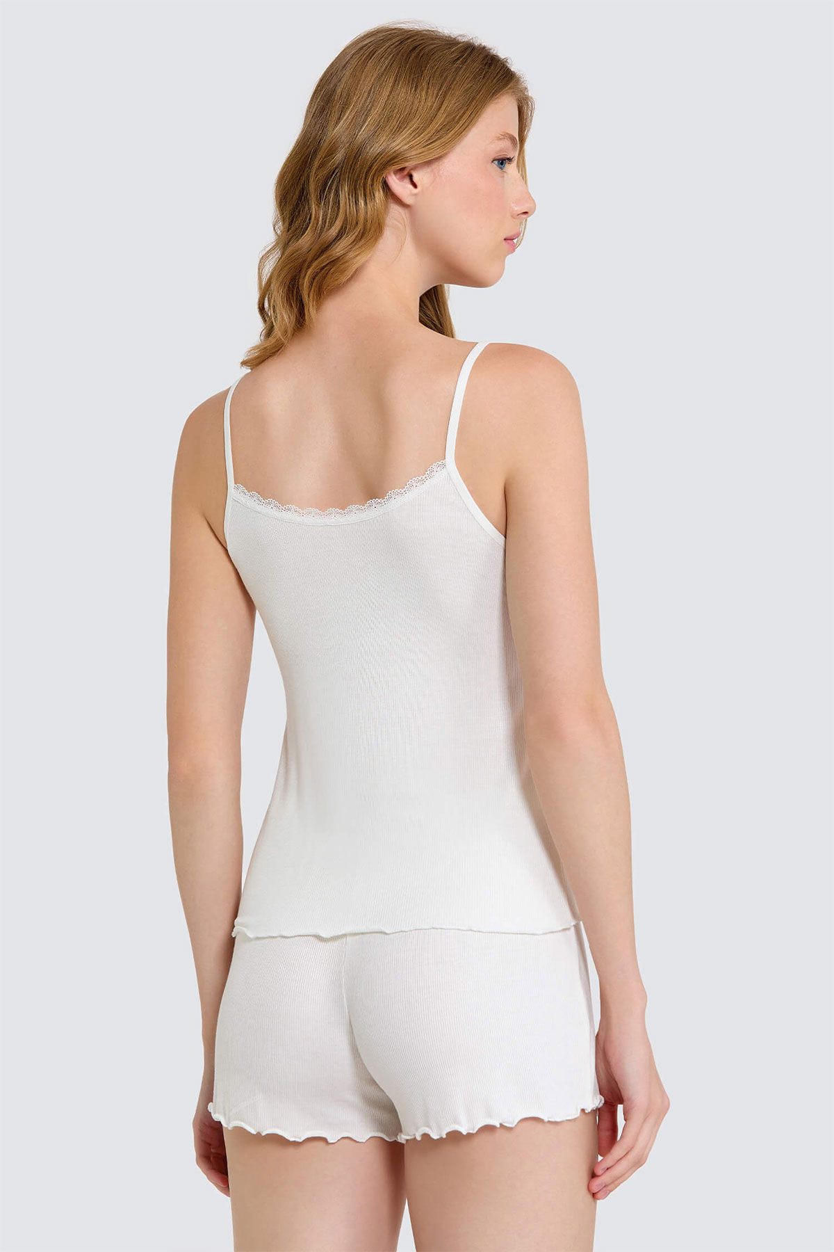 Berrak Kadın Atlet BoxerTakım İp Askılı Viskoz Yaka Dantelli - Thumbnail