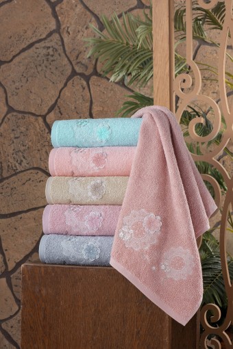 FIESTA - Fiesta Analı Kızlı Havlu Seti Berra El İşi Nakışlı Bambu 30x50 50x90