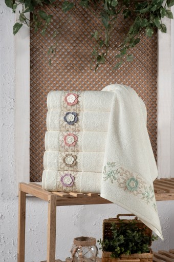 FIESTA - Fiesta Analı Kızlı Havlu Seti Nergis El İşi Nakışlı Bambu 30x50 50x90