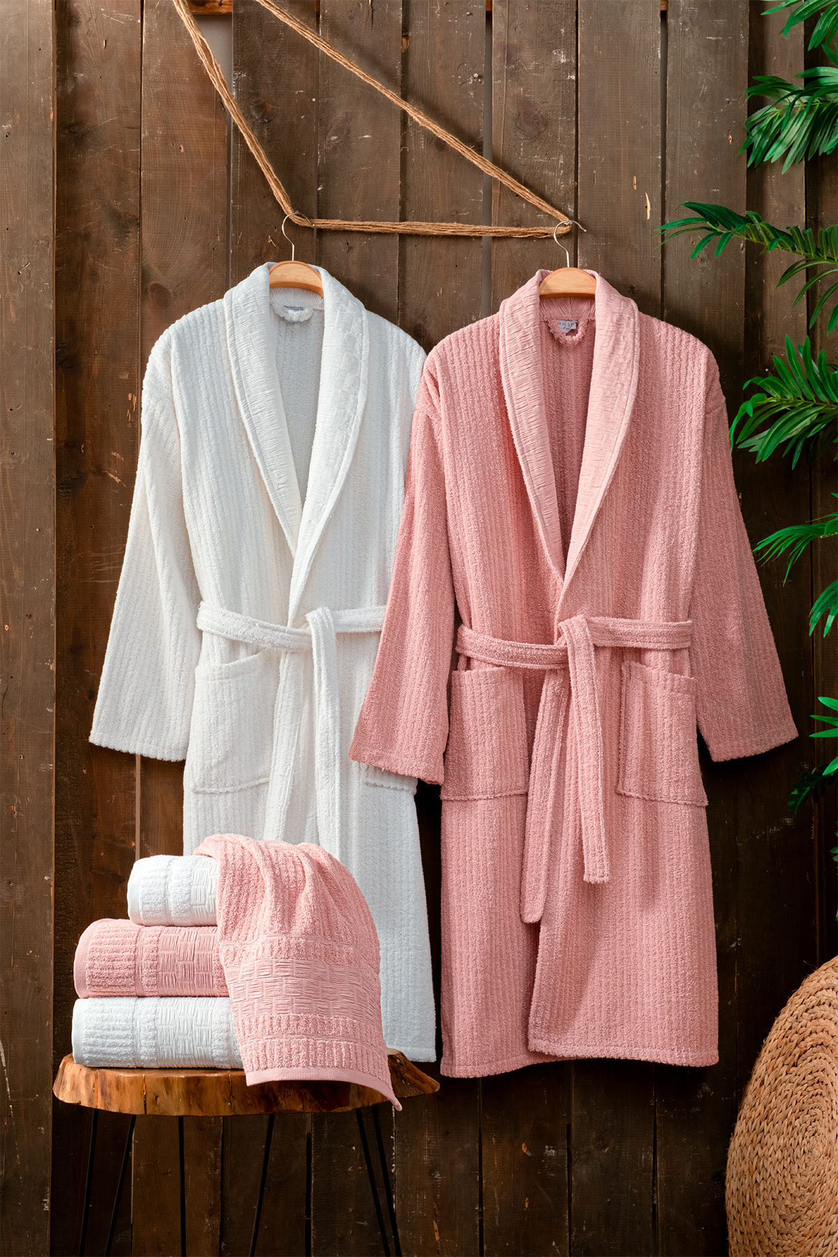 Fiesta Bornoz Seti Luxury Bürümcük Jakarlı 6 Parça - Thumbnail