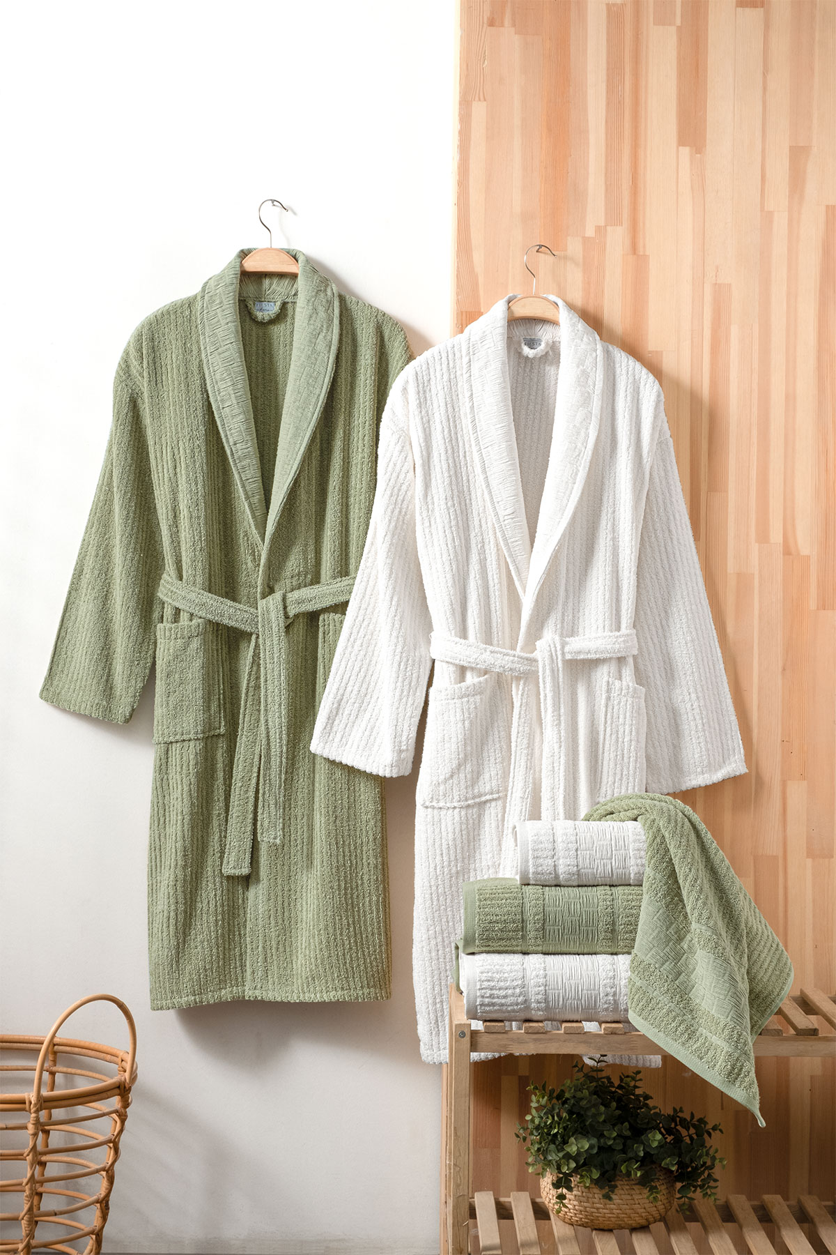 Fiesta Bornoz Seti Luxury Bürümcük Jakarlı 6 Parça - Thumbnail