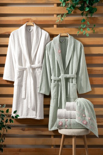 FIESTA - Fiesta Bornoz Seti Luxury El İşi Nakışlı 6 Parça