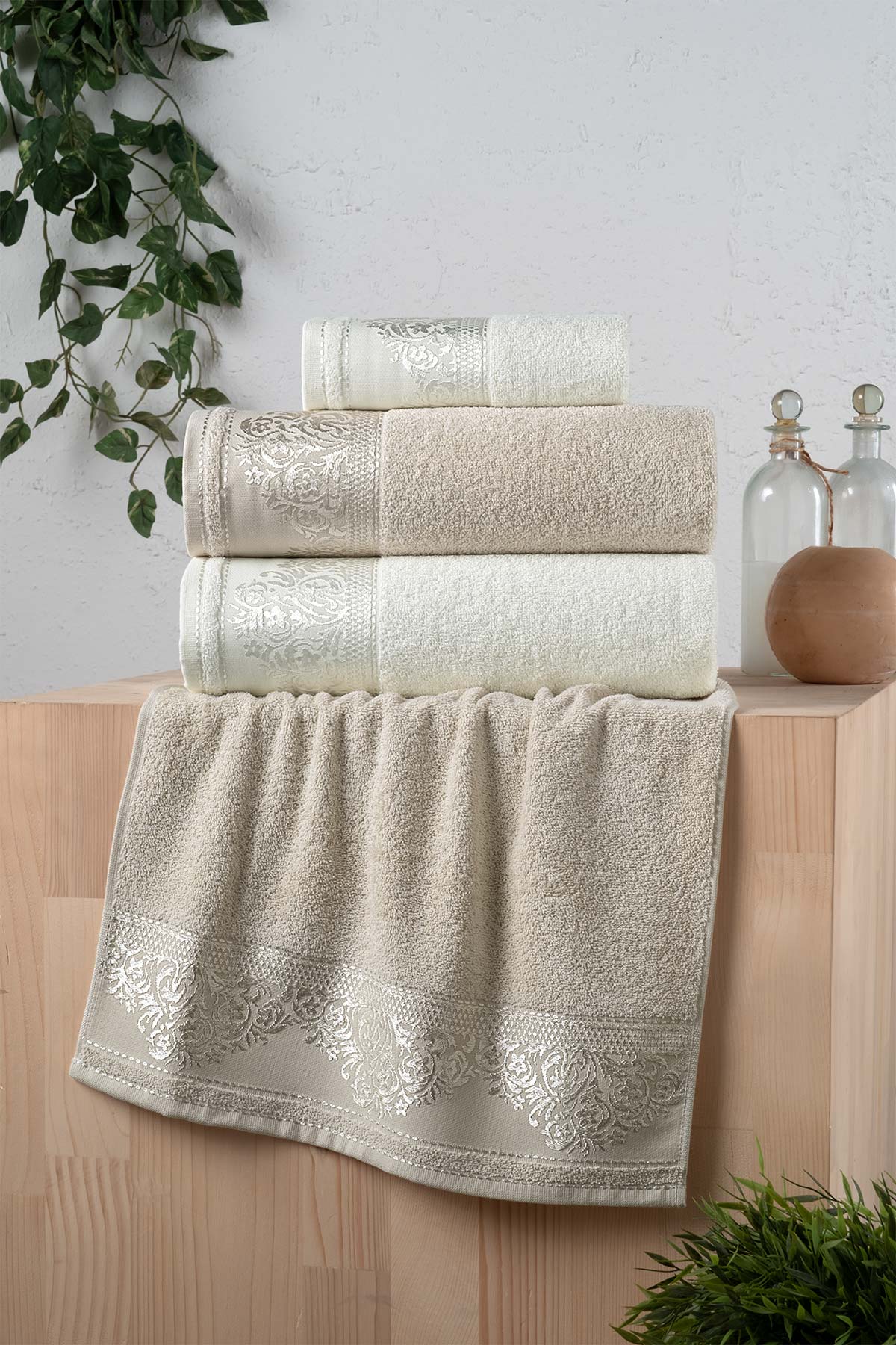 Fiesta Bukle Jakarlı Hamam Takımı - Thumbnail