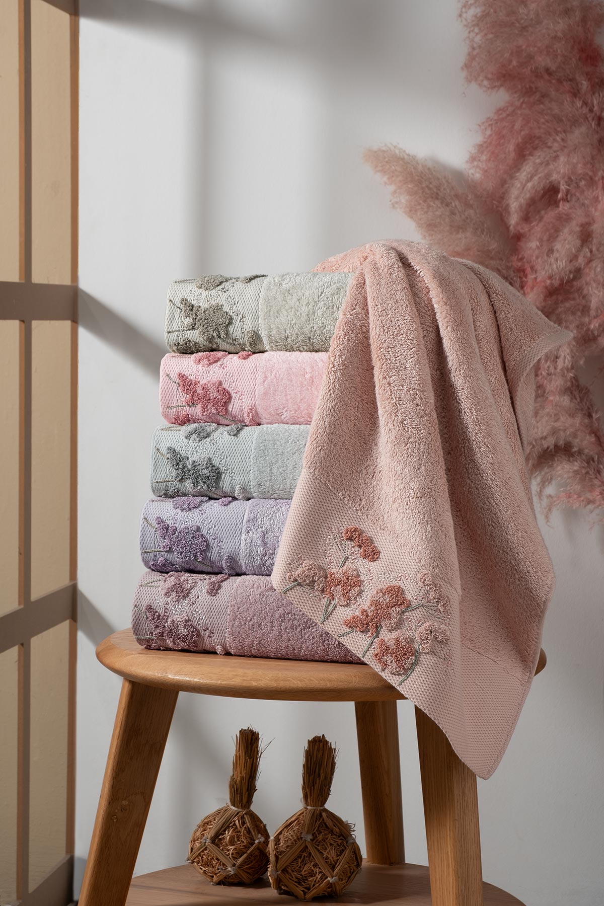 Fiesta El-Yüz Havlusu Suzene Nakışlı Bambu 50x90 - Thumbnail