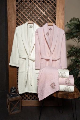 FIESTA - Fiesta Elite Buklet Jakarlı 3D Nakışlı 6 Parça Bornoz Seti %100 Pamuk