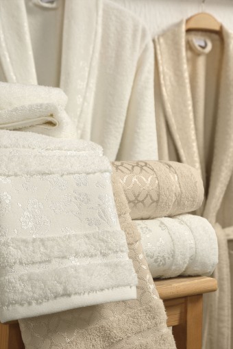 FIESTA-KARDELEN - Fiesta Gold Bukle Jakarlı 6 Parça Bornoz Seti (1)