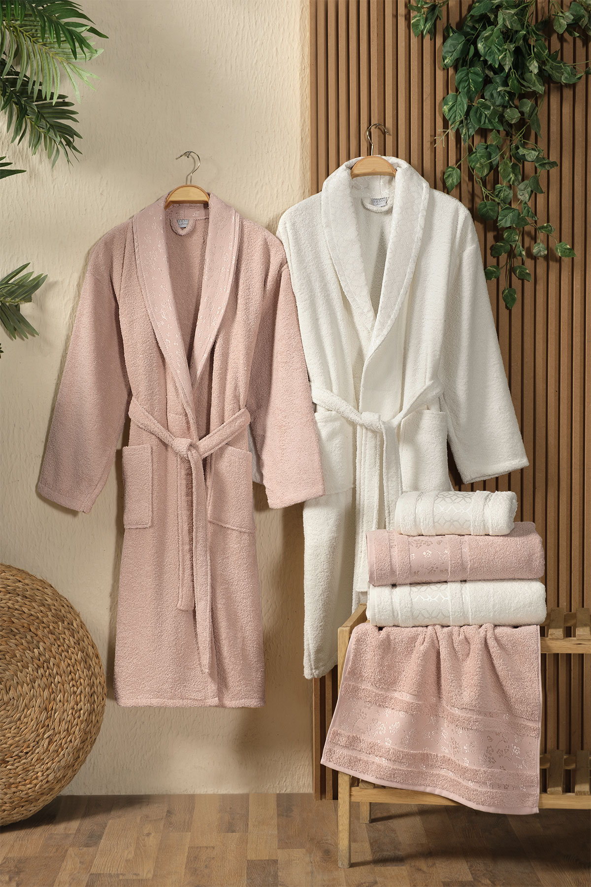 Fiesta Gold Bukle Jakarlı 6 Parça Bornoz Seti - Thumbnail