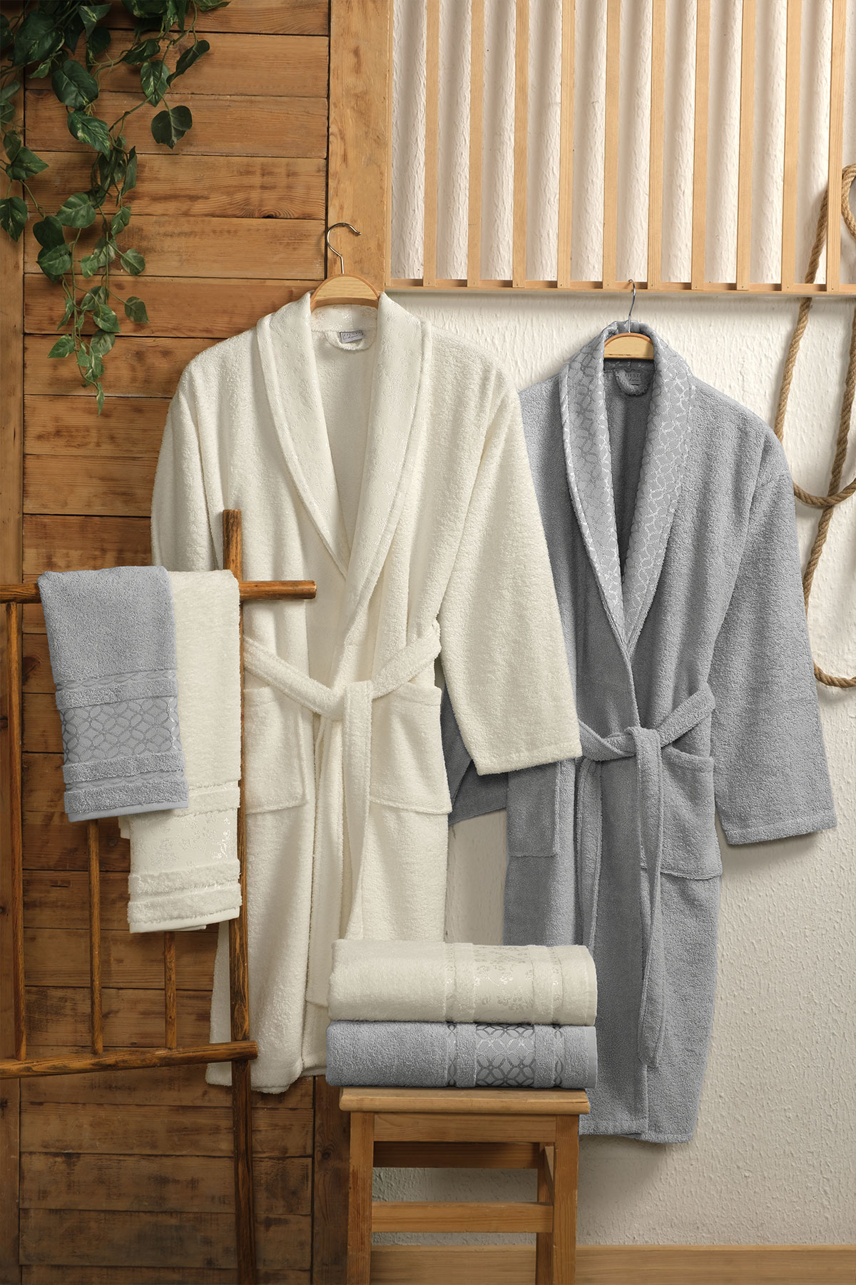 Fiesta Gold Bukle Jakarlı 6 Parça Bornoz Seti - Thumbnail