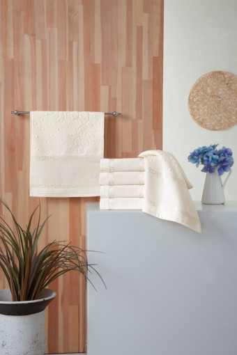 FIESTA - Fiesta İşlemelik Havlu Kadife Jakarlı Etamin Bordürlü Saçaksız 30x50