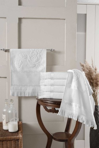 FIESTA - Fiesta İşlemelik Havlu Soft Kadife Jakarlı Saçaklı 30x50