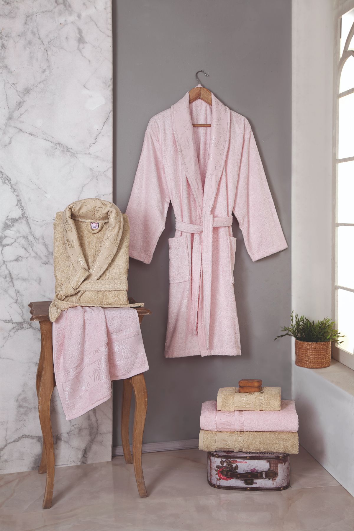 Fiesta Vıp Aile Bornoz Seti Bambu Jakarlı 6 Parça - Thumbnail