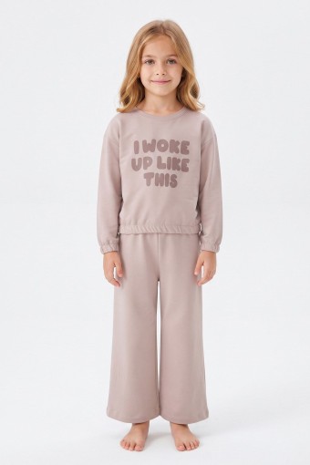 İSOBEL - İsobel Kız Çocuk Pijama Takımı Uzun Kollu Yazılı Süprem - Vizon (1)