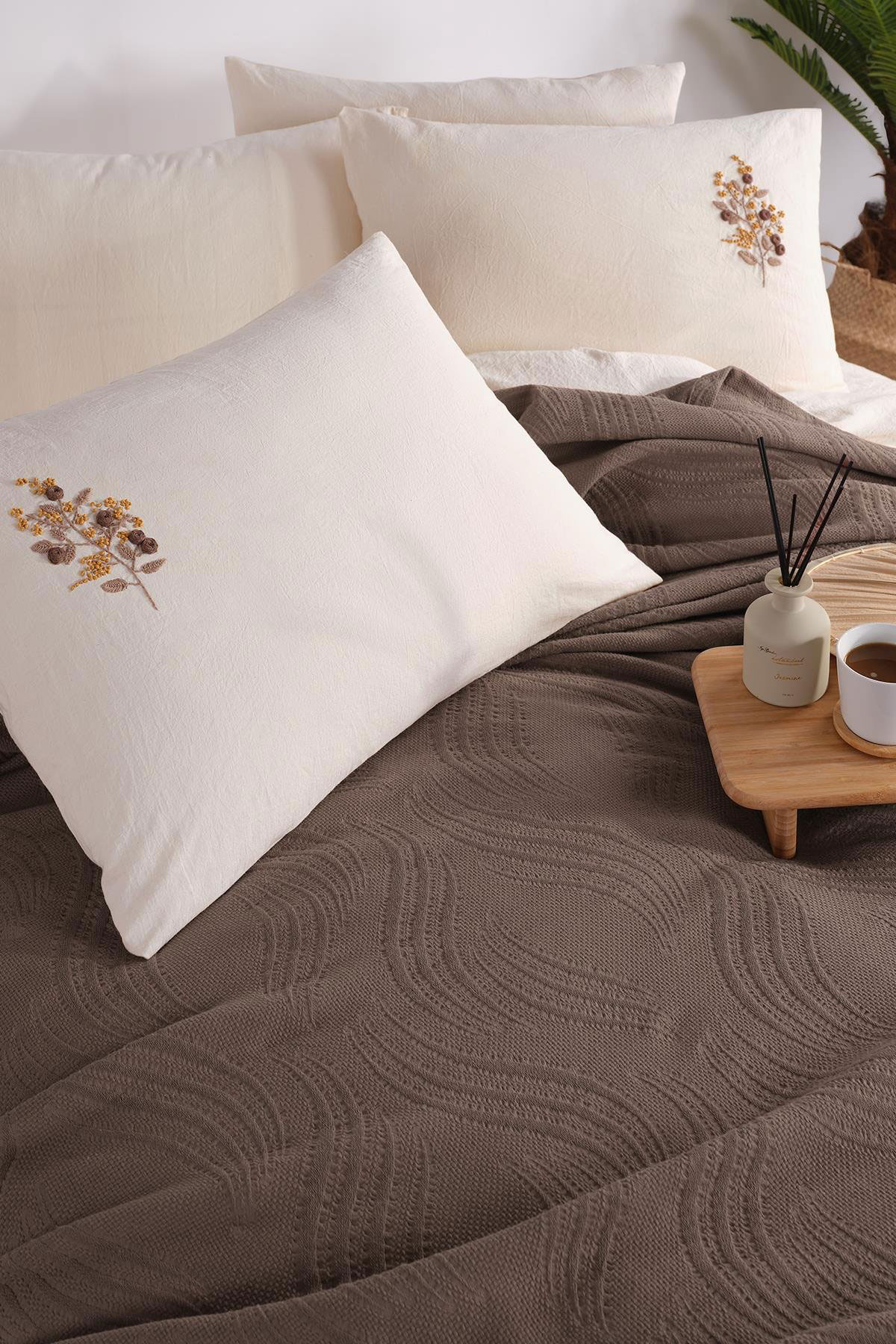 İyi Geceler İstanbul Nevresimli Pike Takımı Royal Crest 5 Parça Pamuklu - Thumbnail