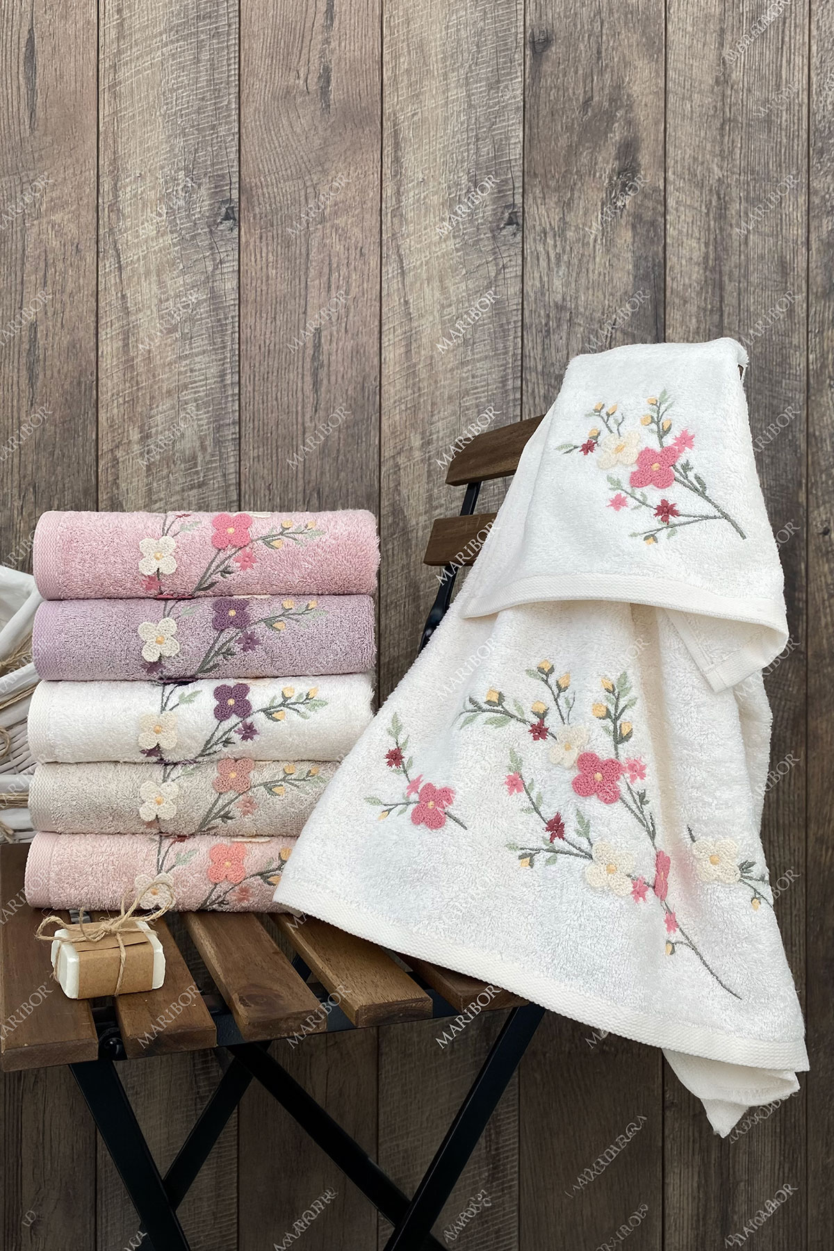 Maribor El Yüz Havlusu Lavem Bambu 3D Nakışlı 50x90 - Thumbnail