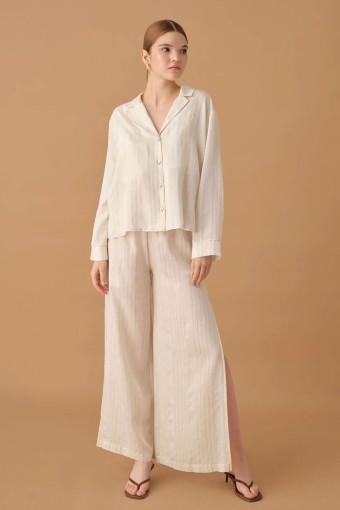 PİERRE CARDİN-JALE PREMİUM - Pierre Cardin Kadın Gömlek Yaka 3'lü Pijama Takımı Keten Büstiyerli Altı Yırtmaçlı (1)