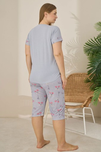 PİJAMONİ - Pijamoni Kadın Büyük Beden Kapri Takımı Kısa Kollu Desenli - Gri (1)