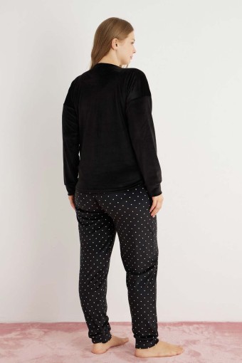 PİJAMONİ - Pijamoni Kadın Büyük Beden Pijama Takımı Uzun Kollu Kadife Paça Manşetli Önü Yazılı Puantiyeli - Siyah (1)