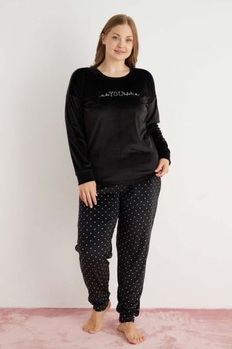 PİJAMONİ - Pijamoni Kadın Büyük Beden Pijama Takımı Uzun Kollu Kadife Paça Manşetli Önü Yazılı Puantiyeli - Siyah
