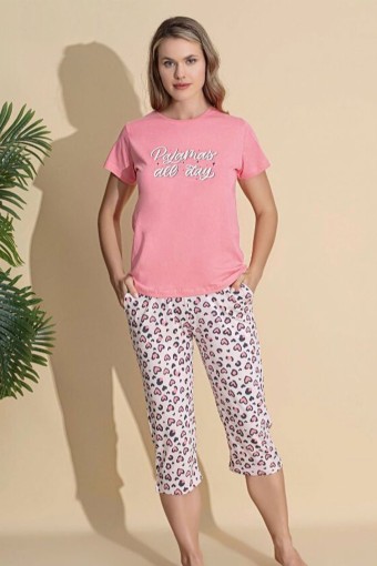 PİJAMONİ - Pijamoni Kadın Kapri Takım Yazılı Altı Kalpli Penye - Pembe