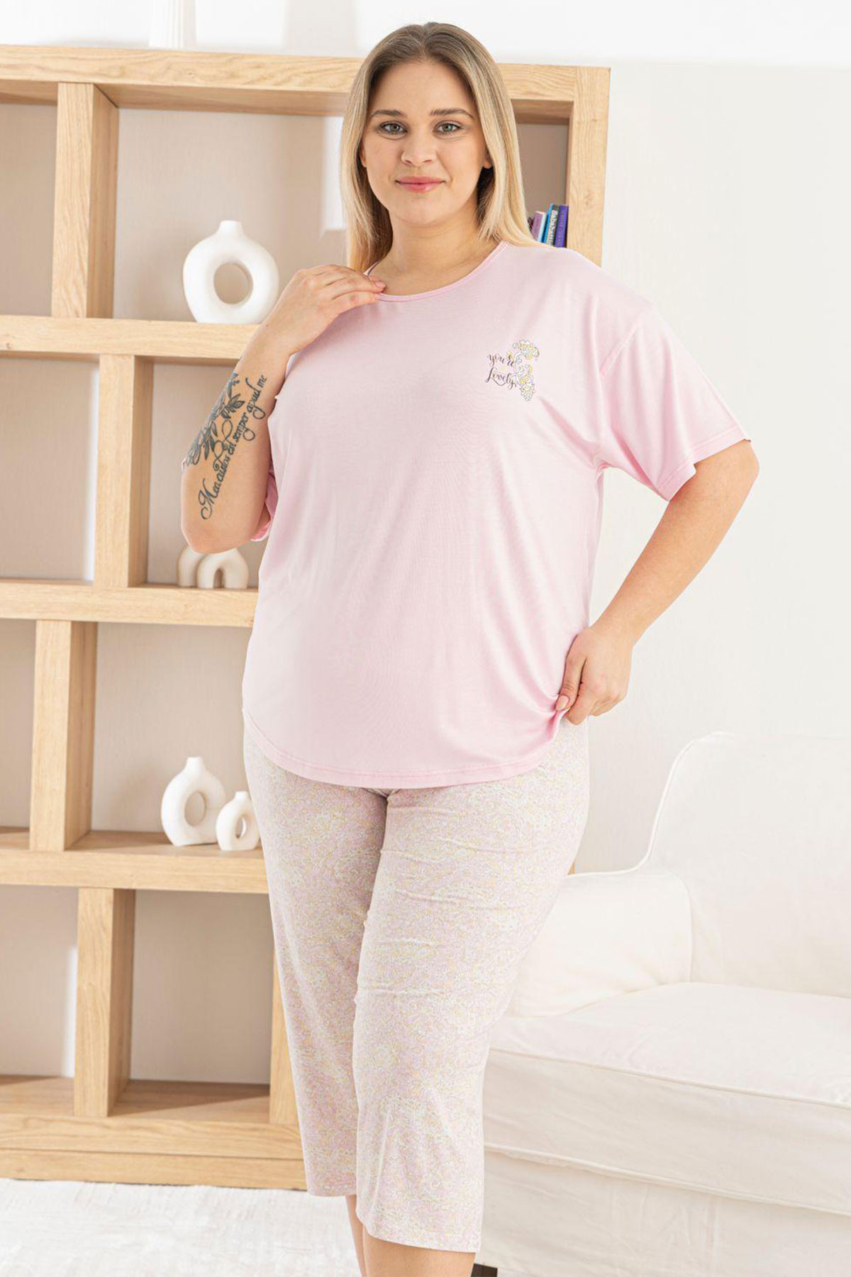 Pijamoni Kadın Kapri Takımı Kısa Kollu Bisiklet Yaka Desenli Ring Viskon - Pembe - Thumbnail