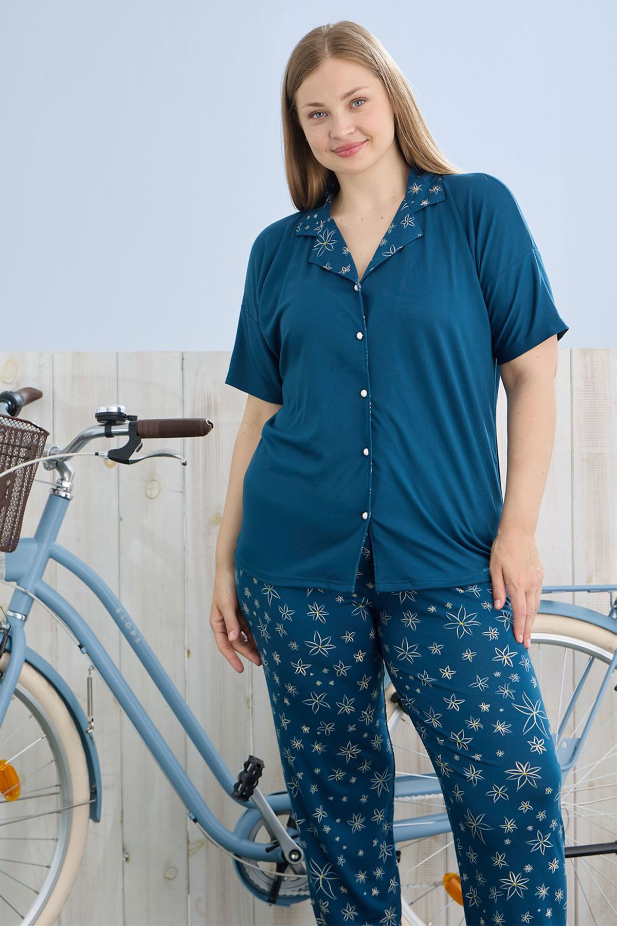 Pijamoni Kadın Pijama Takımı Büyük Beden Gömlek Yaka Kısa Kollu Milan Kumaş Desenli - Petrol Mavisi - Thumbnail