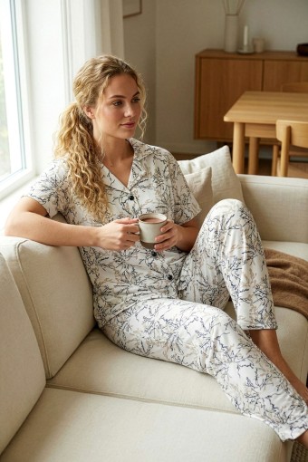 PİJAMONİ - Pijamoni Kadın Pijama Takımı Kısa Kollu Gömlek Yaka Milan Desenli - Krem