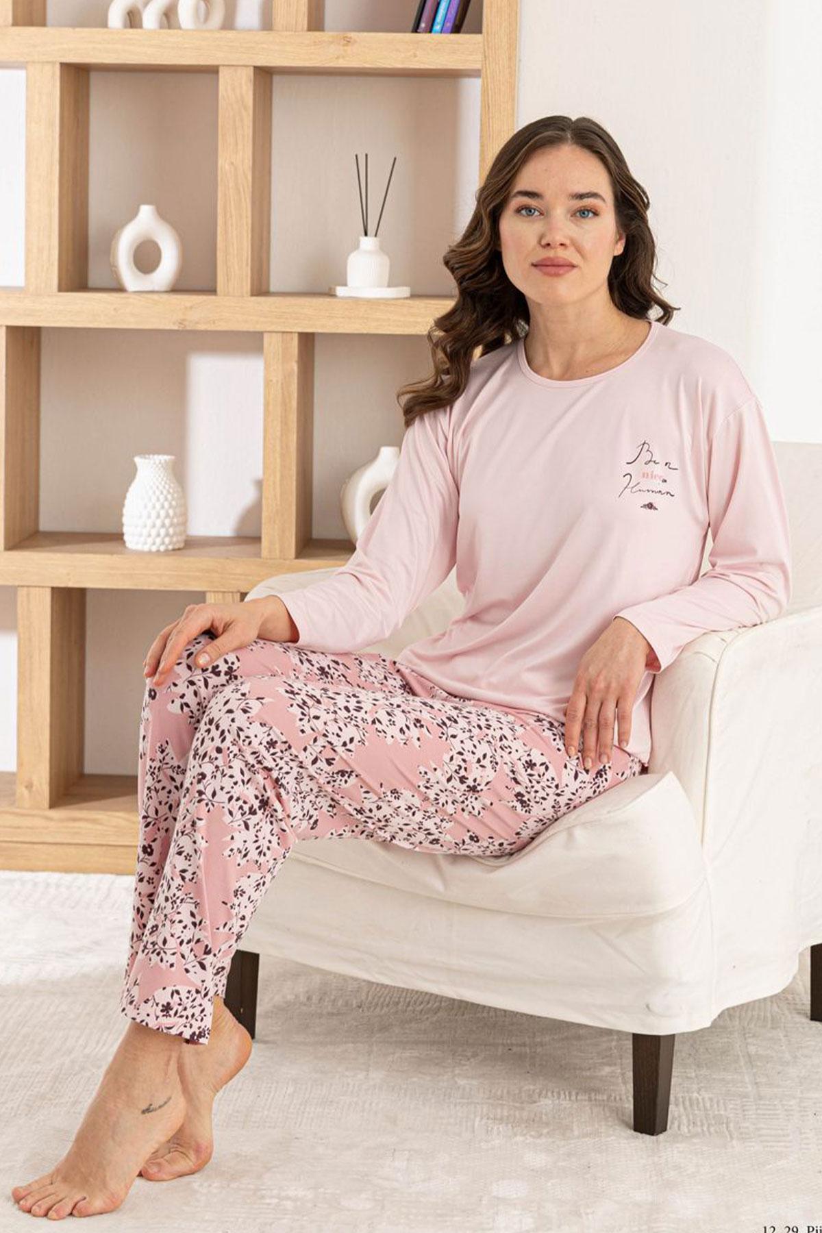 Pijamoni Kadın Pijama Takımı Uzun Kol Yuvarlak Yaka Milan Yaprak Desenli - Pembe - Thumbnail