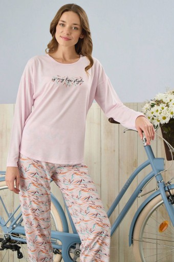PİJAMONİ - Pijamoni Kadın Pijama Takımı Uzun Kollu Desenli Alt Bisiklet Yaka Viskon Kumaş - Pembe (1)