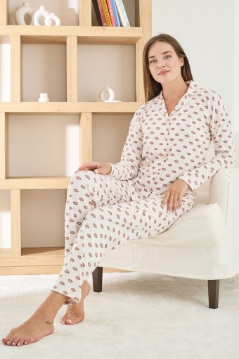 PİJAMONİ - Pijamoni Kadın Pijama Takımı Uzun Kollu Gömlek Yaka Berlin Raporlu Dudak Desenli - Beyaz