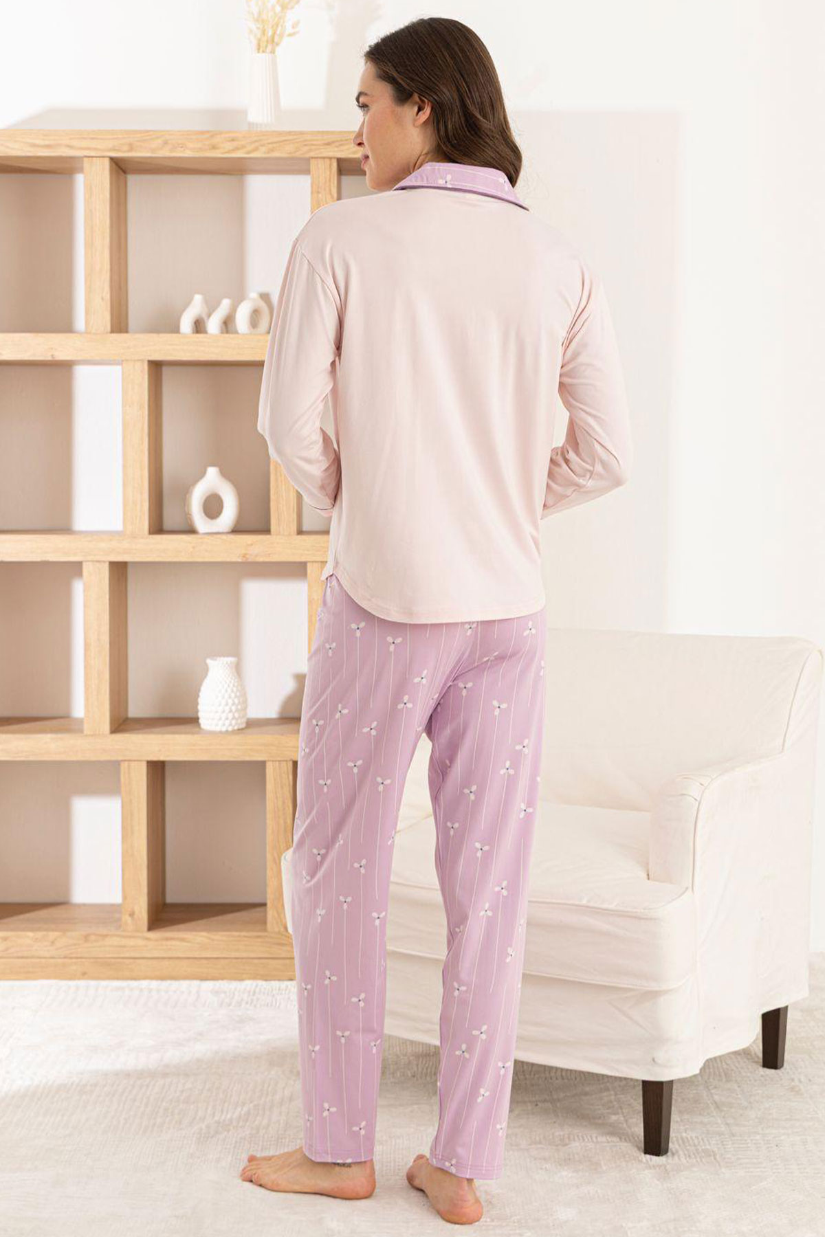 Pijamoni Kadın Pijama Takımı Uzun Kollu Gömlek Yaka Cepli Milan Kumaş Çiçek Desenli - Lila - Thumbnail