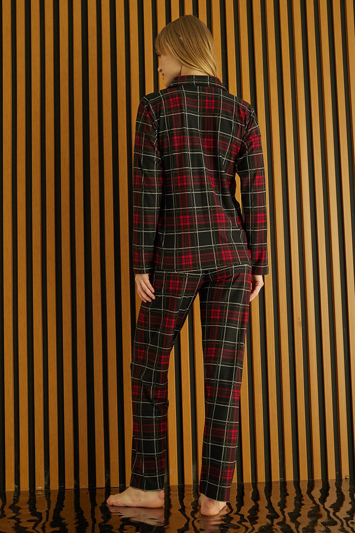 Pijamoni Kadın Pijama Takımı Uzun Kollu Gömlek Yaka Pitikareli Süet - Siyah - Thumbnail