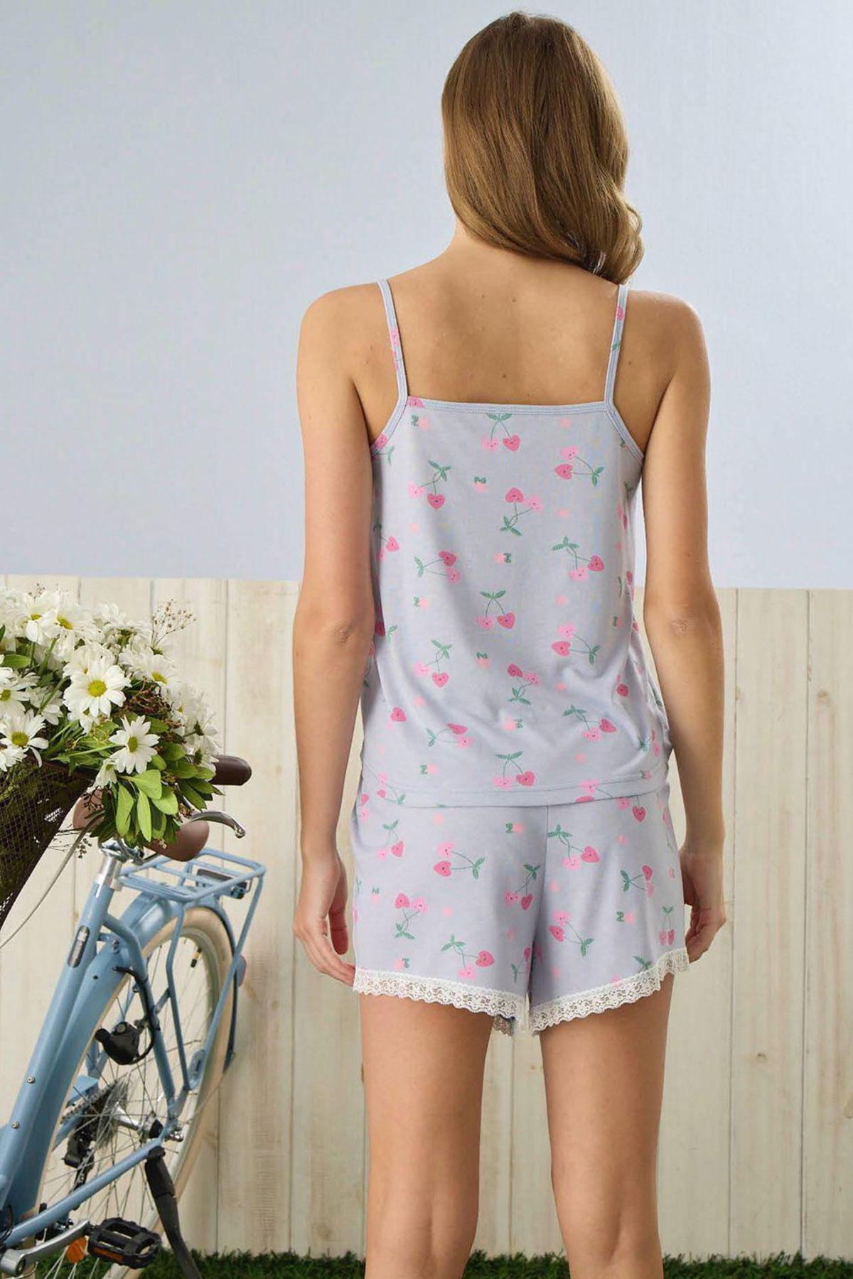 Pijamoni Kadın Şortlu Takım İp Askılı Yakası Dantelli Kiraz Desenli - Çok Renkli - Thumbnail