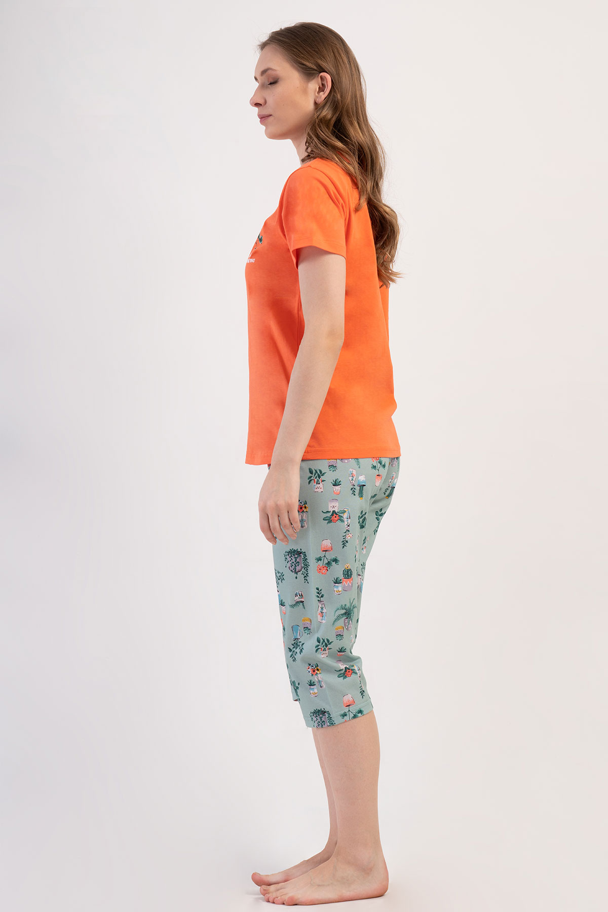 Pınarca Kadın Kapri Takım Kısa Kollu Pamuklu Gömlek Yaka Çiçek Baskılı - Mercan - Thumbnail