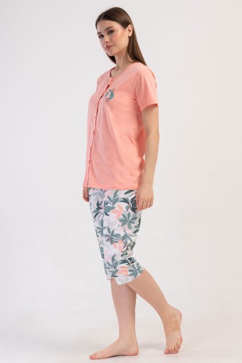 PINARCA EV GİYİM - Pınarca Kadın Kapri Takım Kısa Kollu Pamuklu Gömlek Yaka Yaprak Desenli - Somon (1)